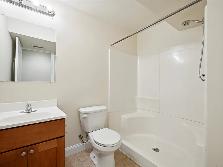 1705 Arlington St #A — Photo 15