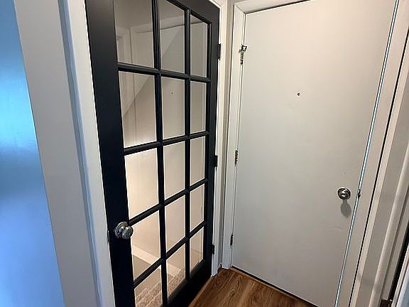 5th image of 1202 Glenview Dr
