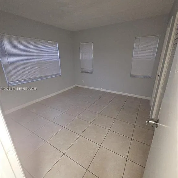 11441 NW 42nd St — Photo 4