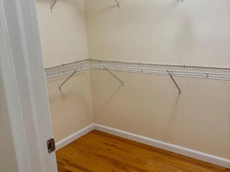 38 Henry St #A — Photo 26
