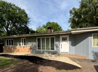 4147 Northcott Ave, Downers Grove, IL 60515
