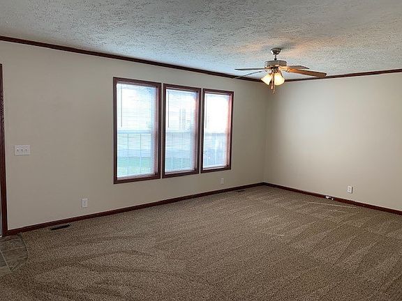 5th image of 9800 Bloomsbury Cir #515