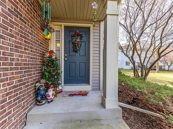 3rd image of 6105 Canterbury Ln #30-5