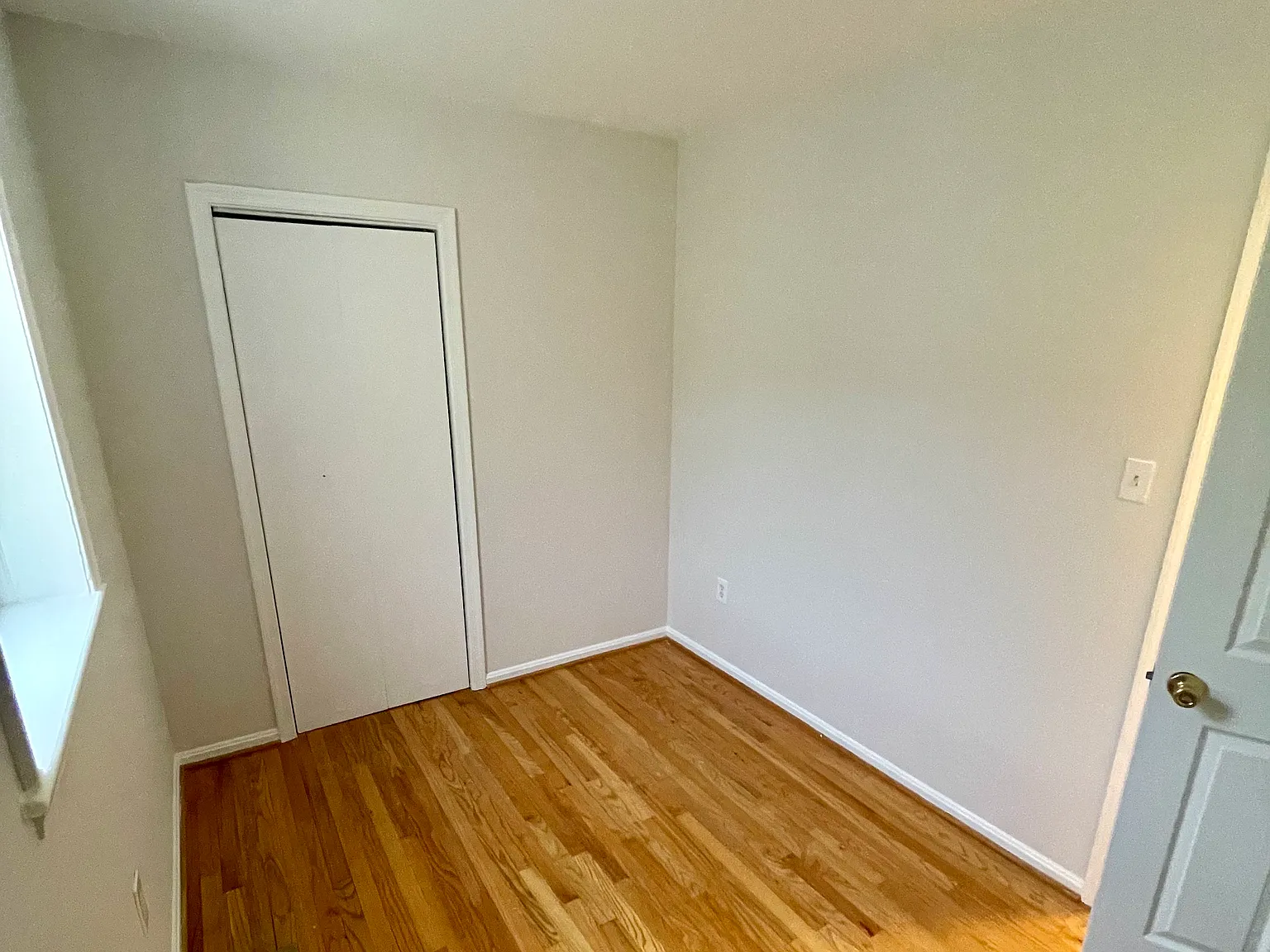 66 Bates St NW — Photo 4