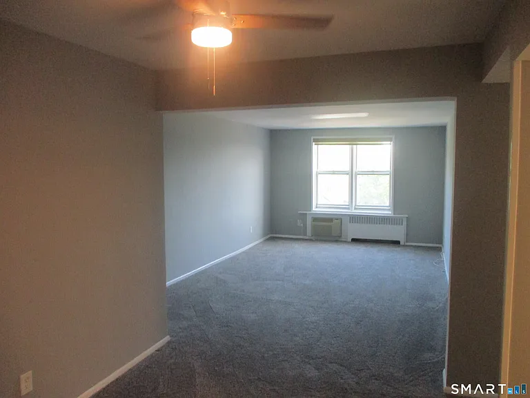 45 Maple St #4J — Photo 17
