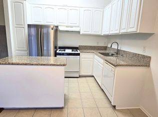 1133 Mira Mar Ave APT 302, Long Beach, CA 90804