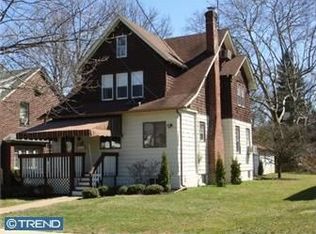 212 Rhoads Ave, Haddonfield, NJ 08033