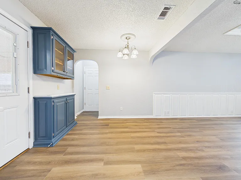 4844 Matterhorn Dr — Photo 12