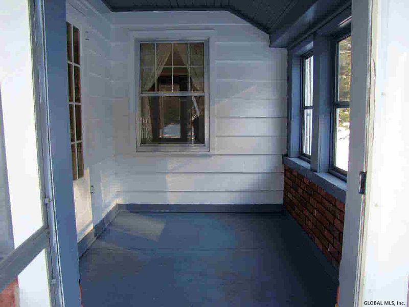 5th image of 171 Reservoir Road