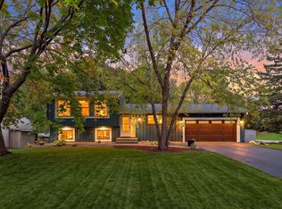 11005 Hyland Ter, Eden Prairie, MN 55344