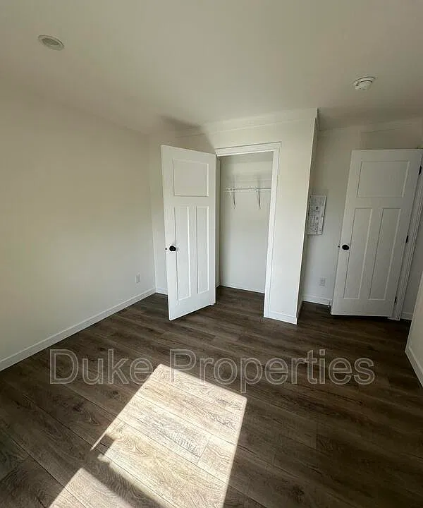 216 Tipperary Dr