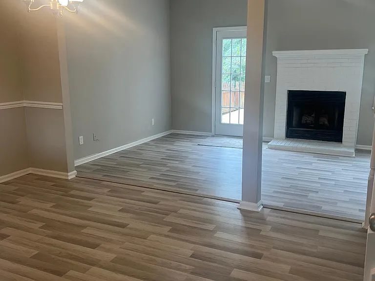 1121 Killington Arch — Photo 3