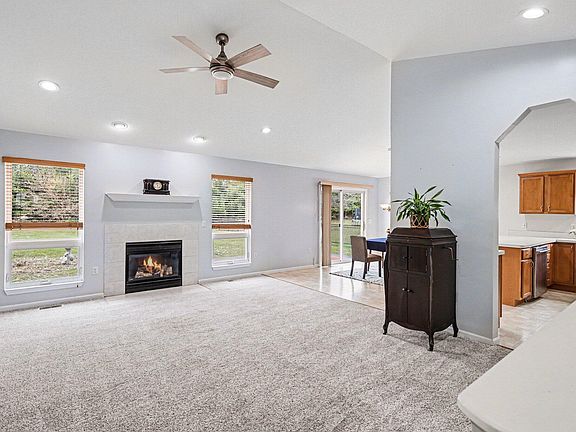 4th image of 10573 Keane Dr