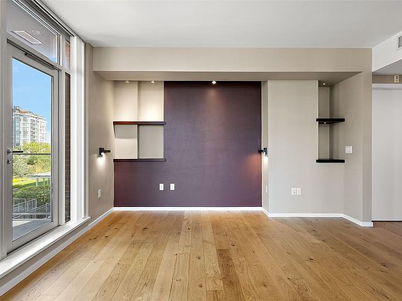 4th image of 100 Saghalie Rd #205