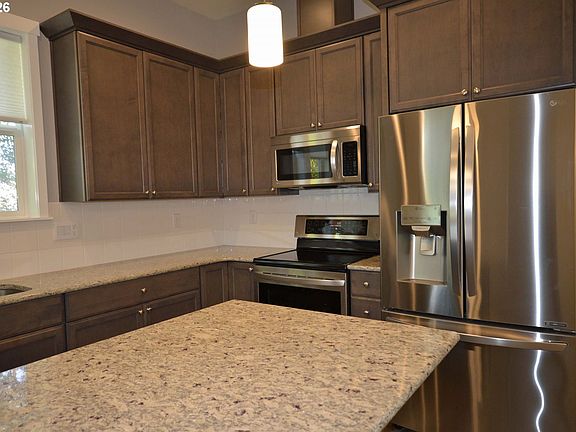 5th image of 1413 E 16th St