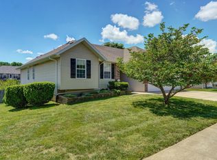 806 W Ridgecrest St, Ozark, MO 65721