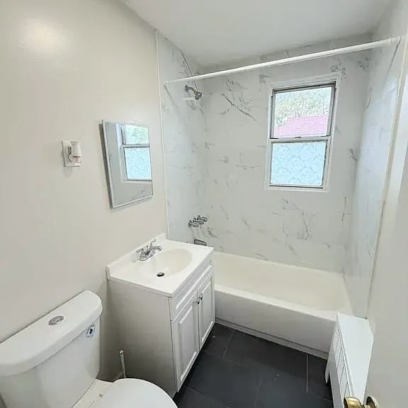 36 Irving St #4 — Photo 3
