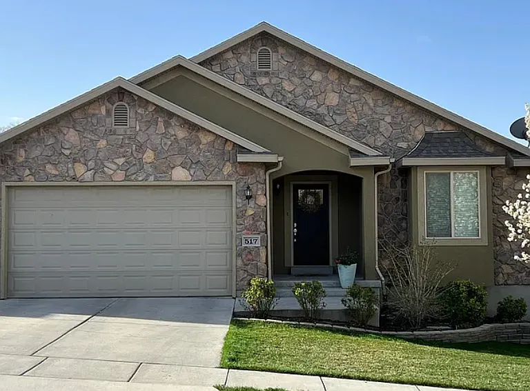 517 W Aspen Peak Dr #517 — Photo 1