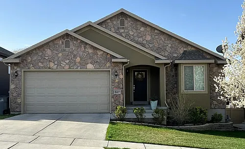 517 W Aspen Peak Dr Photo 1 517 W Aspen Peak Dr Photo 1
