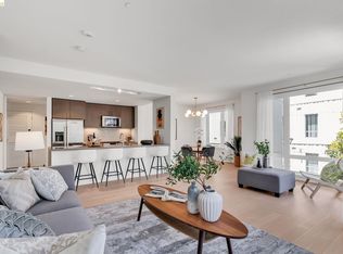 51 Innes Ct APT 204, San Francisco, CA 94124