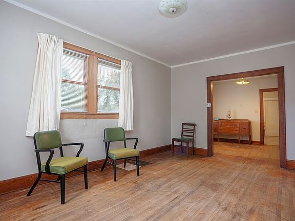 5th image of 3017 Bildahl St
