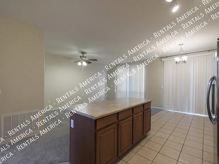 18250 N Cave Creek Rd #202 — Photo 5