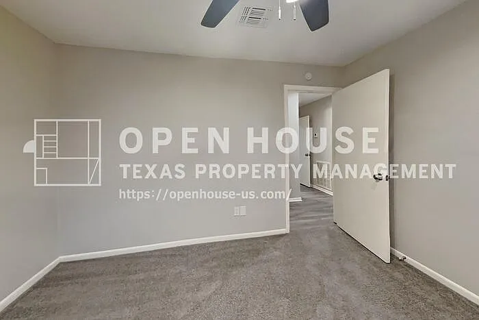 2318 Turtle Creek Dr — Photo 13