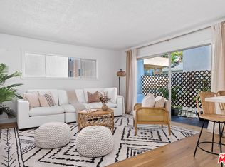 2431 3rd St APT 10, Santa Monica, CA 90405