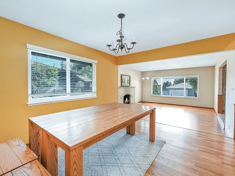 4871 Beacon Hill Dr — Photo 8