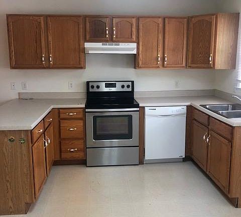 2nd image of 151 Courtney Ln #151