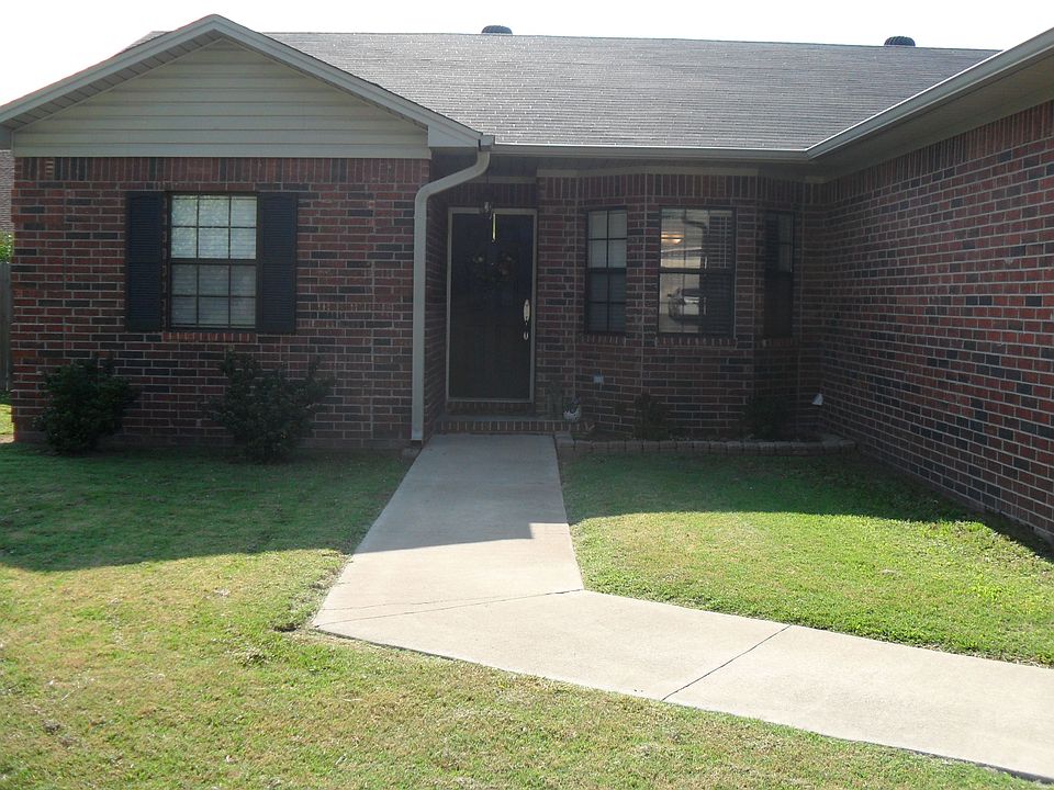 1st image of 63 Sunflower Dr