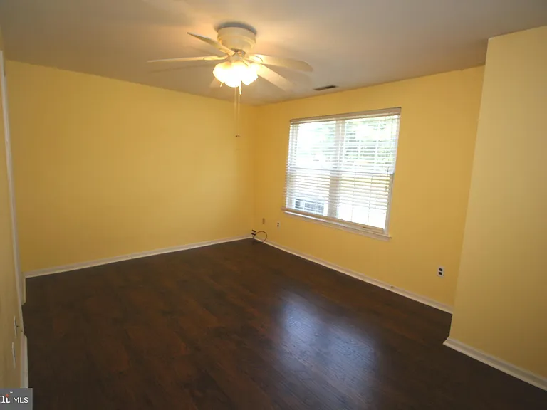 681A Rose Hollow Dr — Photo 18