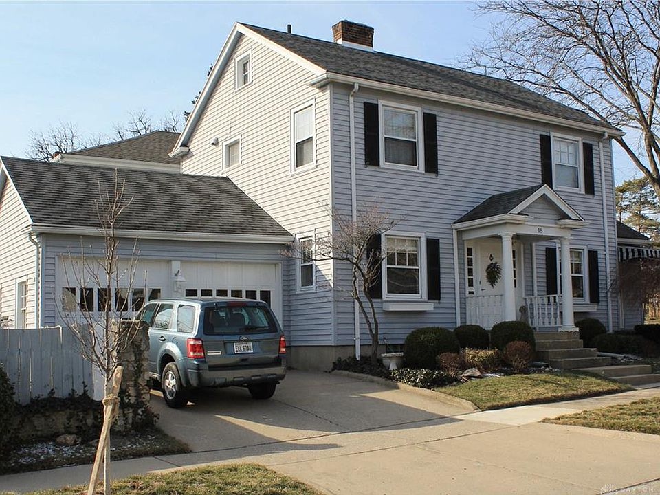 1st image of 18 Corona Ave