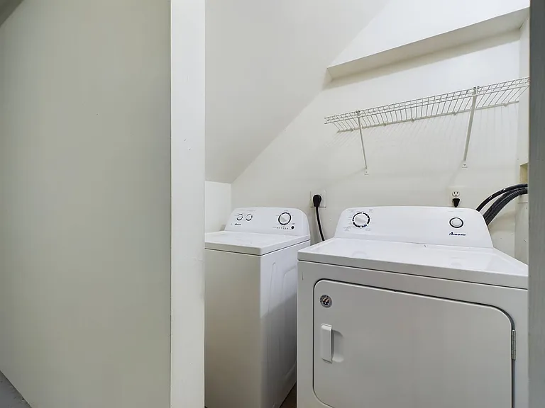 Botanica Cottages Apartment Homes — Photo 42