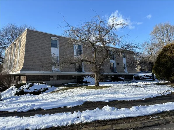 1190 Middle Turnpike West #C1, Manchester, CT 06040
