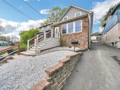 112 Dupont Avenue, Newburgh, NY, 12550