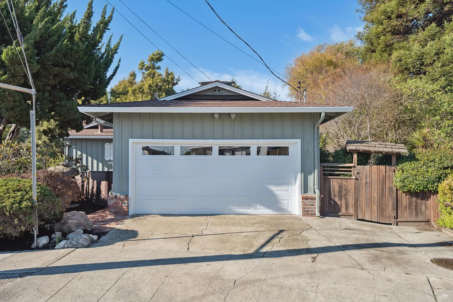 1769 Walnut St photo 1