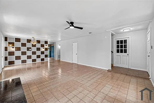 1119 Pinecroft Dr — Photo 24