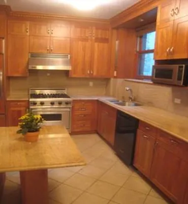 Rented by Raz Realty | media 16