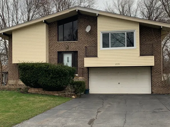 2136 Cedar Ave, Hanover Park, IL 60133