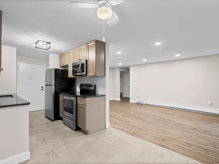 45 Jefferson Rd #1-7 — Photo 6