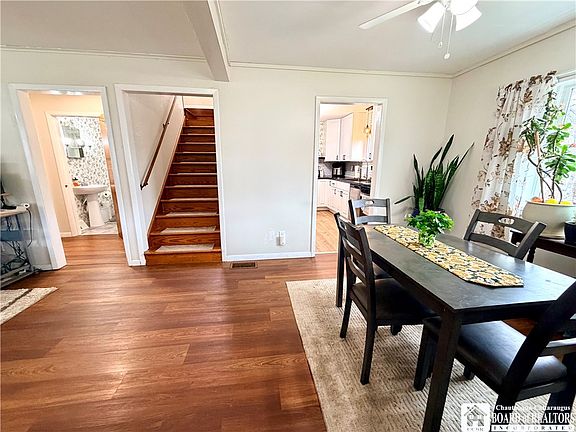 5th image of 1489 Happy Hollow Rd