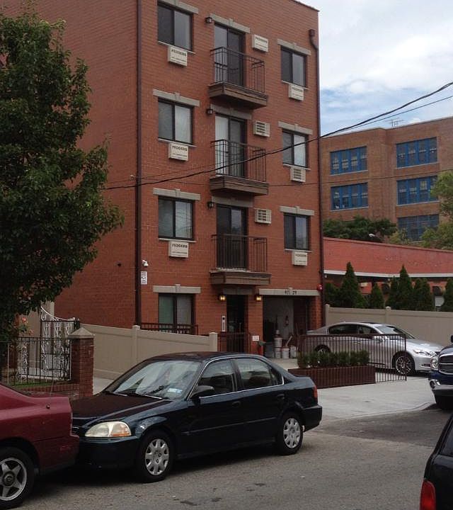 1st image of 9520 Waltham St Fl 1ST
