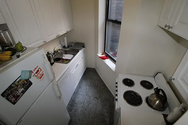 Rented by Mossanen Group | media 16