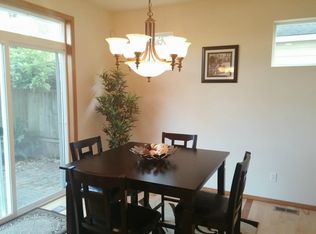 20203 11th Ave W, Lynnwood, WA 98036