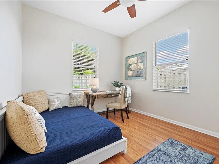 13866 Geranium Pl — Photo 16