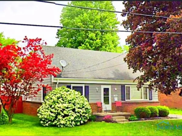 2304 Fitkin St, Toledo, OH 43613