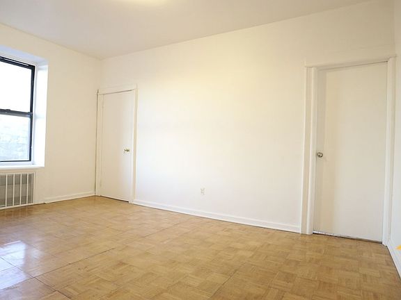 5th image of 43 Saint Nicholas Ave #2L