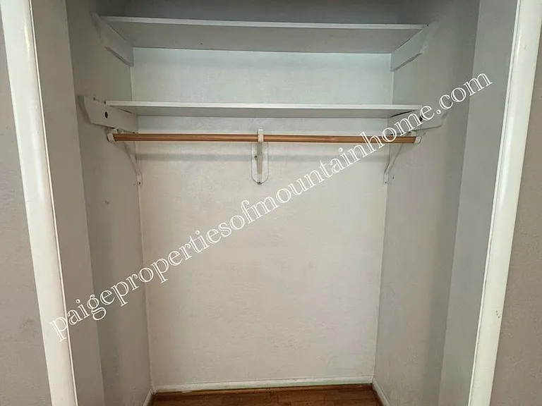 425 Ashington Dr — Photo 18