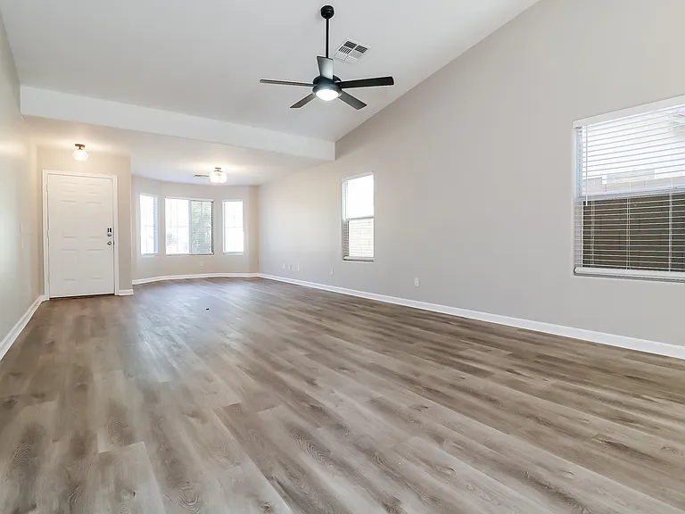 7225 W Crown King Rd — Photo 4